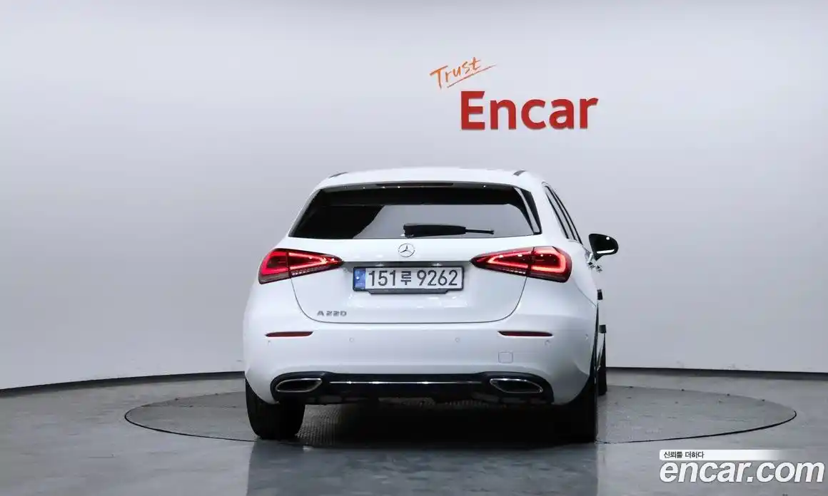 Mercedes-Benz A-Class 2022 2.0 Автомат в Москве № 193722, фото 4