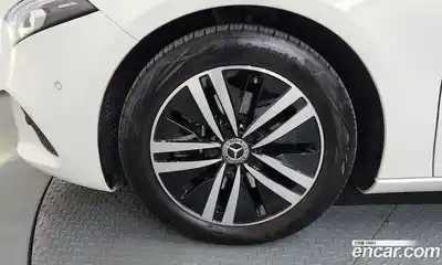 Mercedes-Benz A-Class 2022 2.0 Автомат в Москве № 193722, миниатюра 5