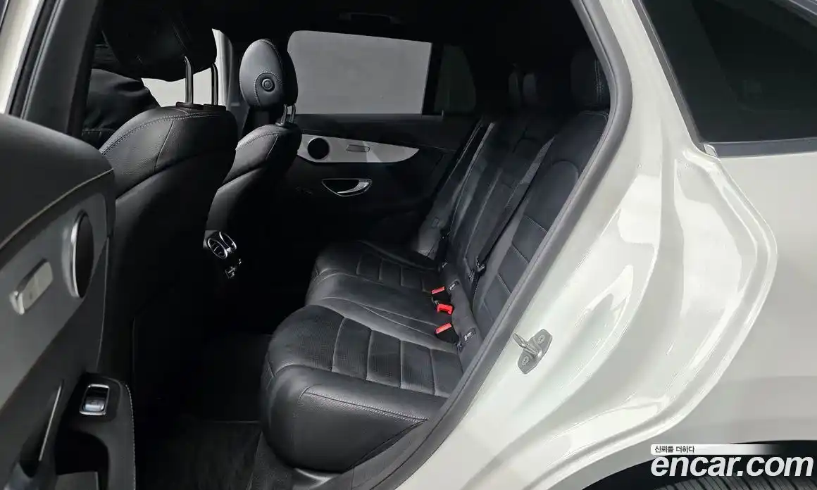 Mercedes-Benz EQC 2020 0.2 Автомат в Москве № 194194, фото 1