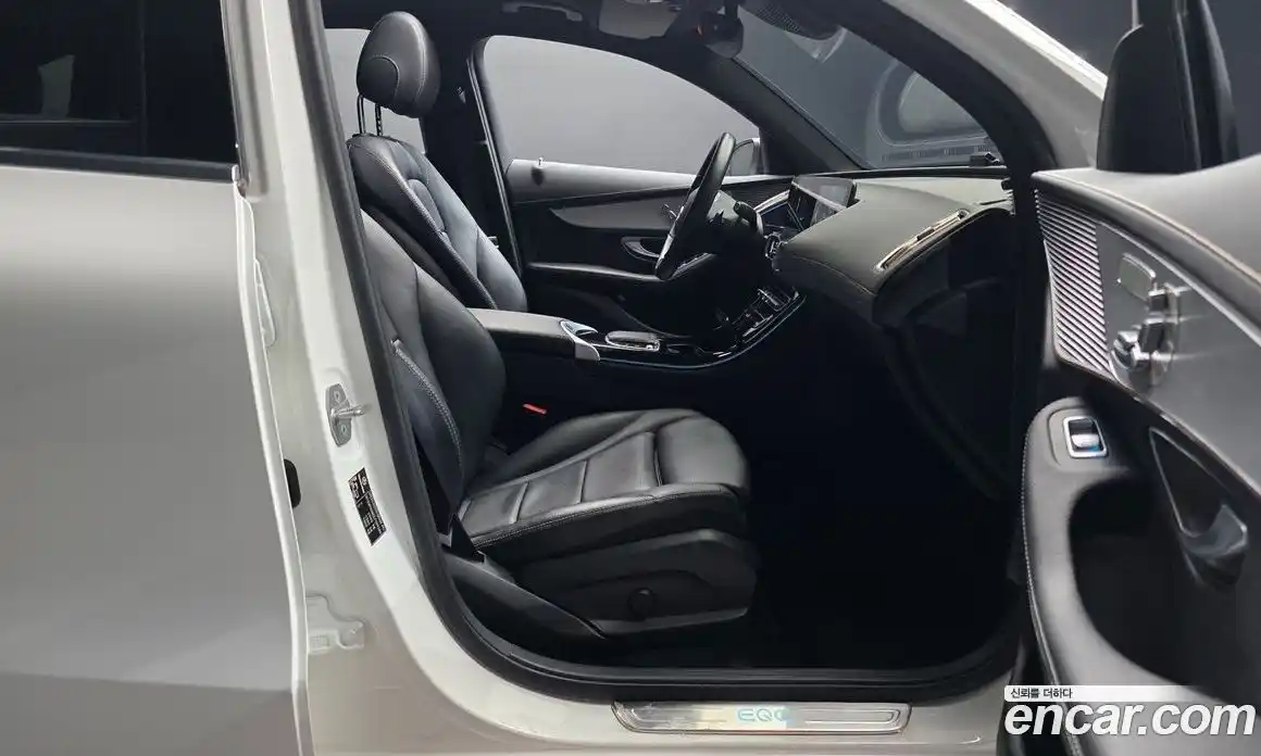 Mercedes-Benz EQC 2020 0.2 Автомат в Москве № 194194, фото 17