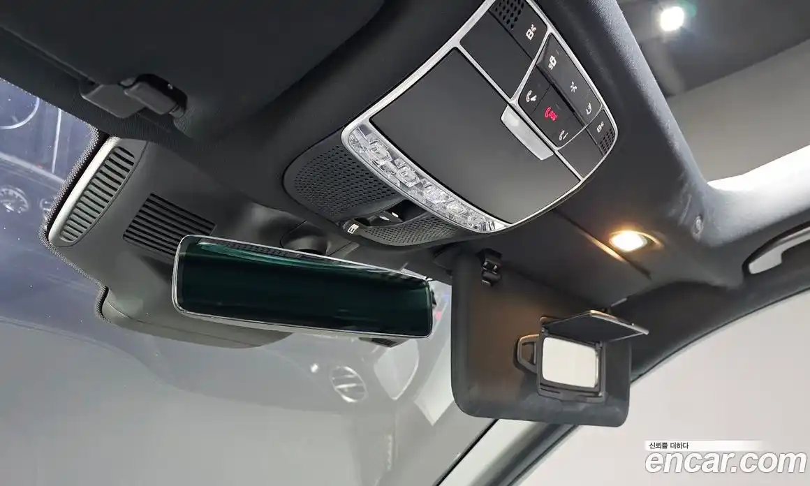 Mercedes-Benz S-Class 2018 4.0 Автомат в Москве № 195558, фото 13