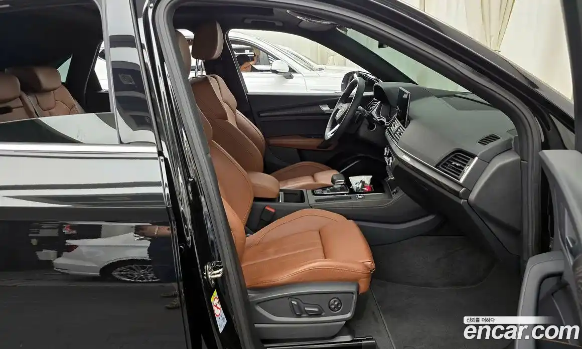 Audi Q5 2023 2.0 Автомат в Москве № 196305, фото 14