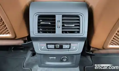 Audi Q5 2023 2.0 Автомат в Москве № 196305, миниатюра 10