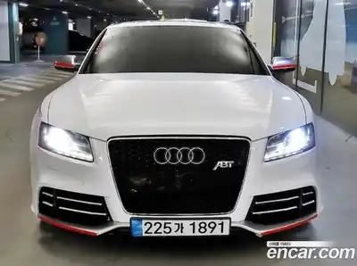 Audi A5 2010 2.0 Автомат в Москве № 196907, миниатюра 2