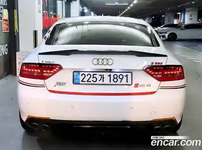 Audi A5 2010 2.0 Автомат в Москве № 196907, миниатюра 5