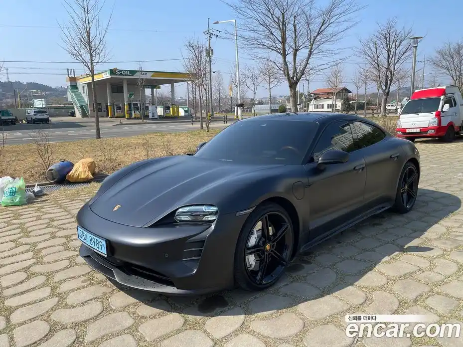 Porsche Taycan 2024 0.1 Автомат в Москве № 197890, фото 3