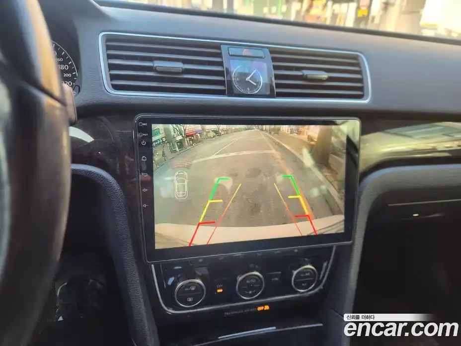 Volkswagen Passat 2015 2.0 Автомат в Москве № 199358, фото 11