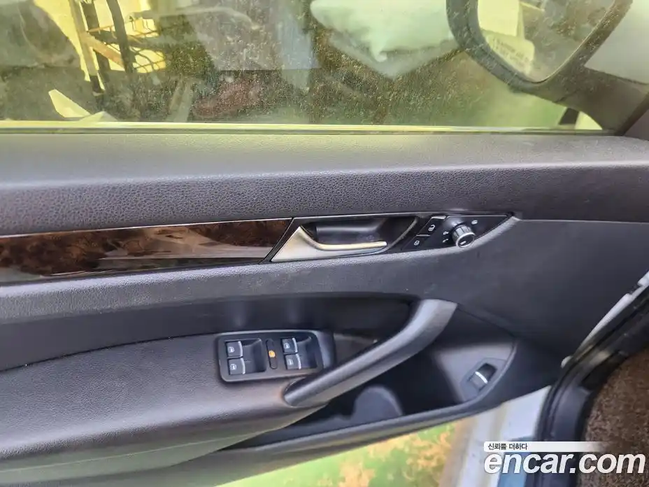 Volkswagen Passat 2015 2.0 Автомат в Москве № 199358, фото 13