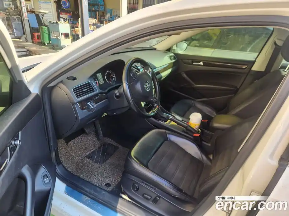 Volkswagen Passat 2015 2.0 Автомат в Москве № 199358, фото 7