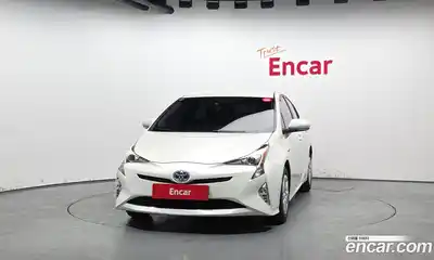 Toyota Prius 2017 1.8 Автомат в Москве № 199685, миниатюра 7
