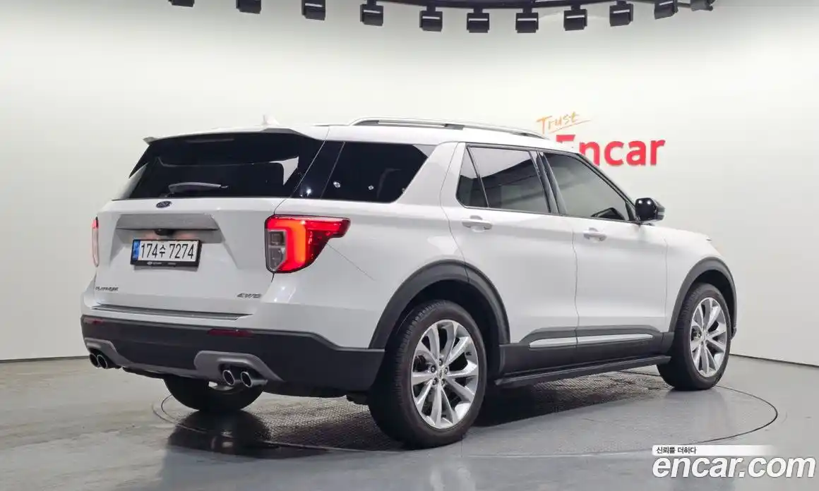 Ford Explorer 2021 3.0 Автомат в Москве № 199841, фото 5