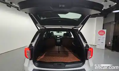 Ford Explorer 2021 3.0 Автомат в Москве № 199841, миниатюра 9