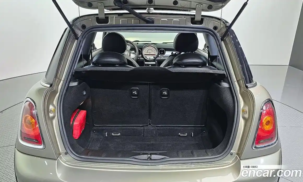 Mini Cooper 2007 1.6 Автомат в Москве № 200937, фото 19