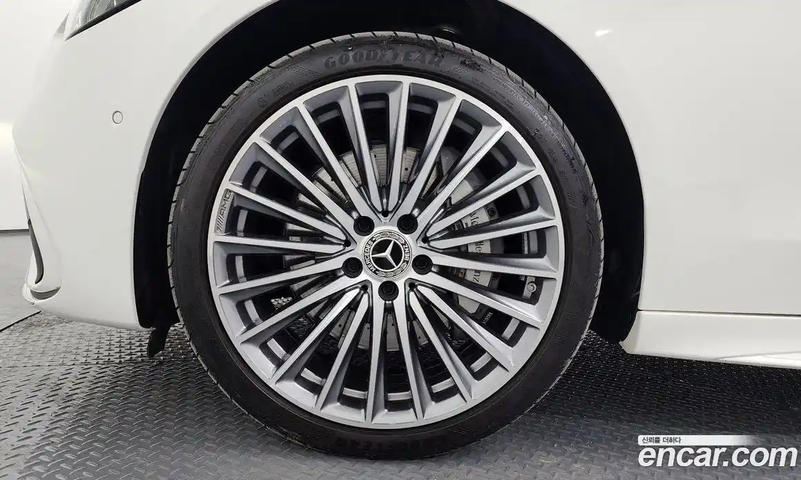 Mercedes-Benz C-Class 2022 2.0 Автомат в Москве № 205618, фото 12