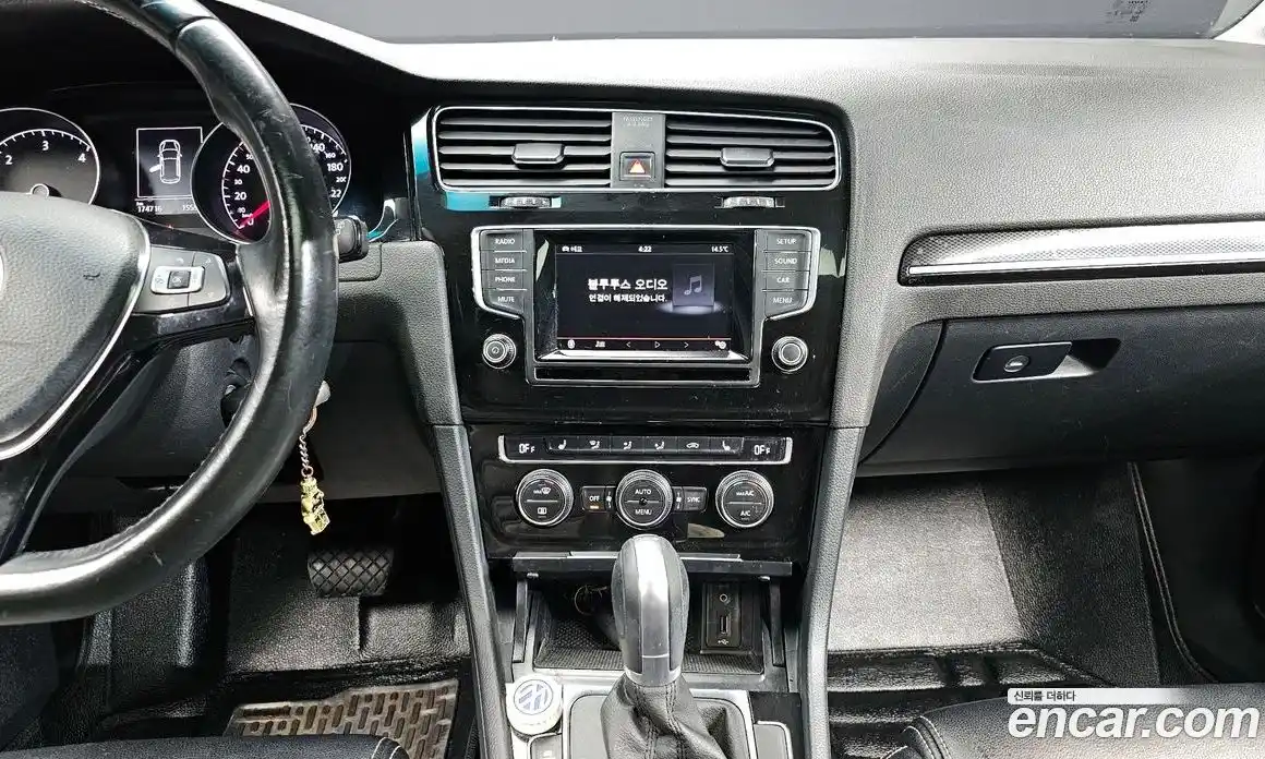 Volkswagen Golf 2015 2.0 Автомат в Москве № 205803, фото 18