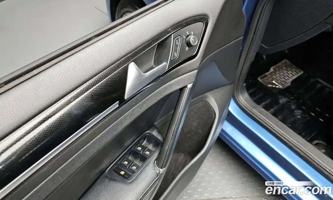 Volkswagen Golf 2015 2.0 Автомат в Москве № 205803, фото 7