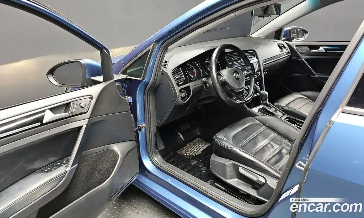 Volkswagen Golf 2015 2.0 Автомат в Москве № 205803, фото 10