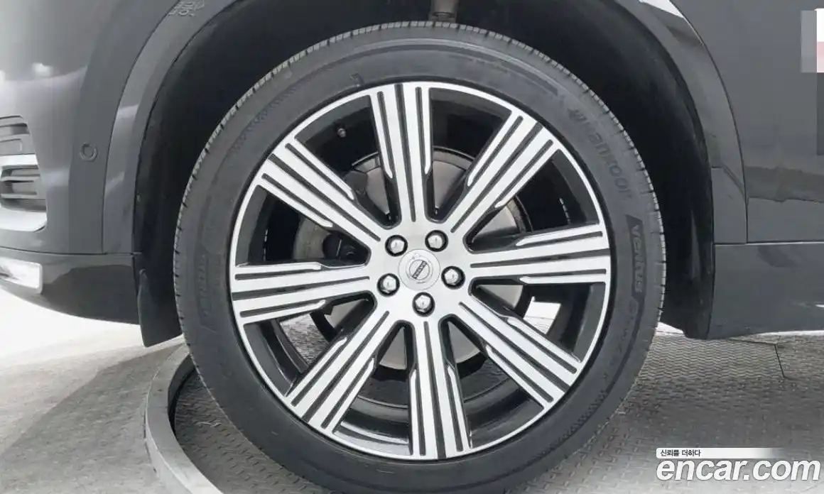 Volvo XC90 2022 2.0 Автомат в Москве № 206634, фото 10