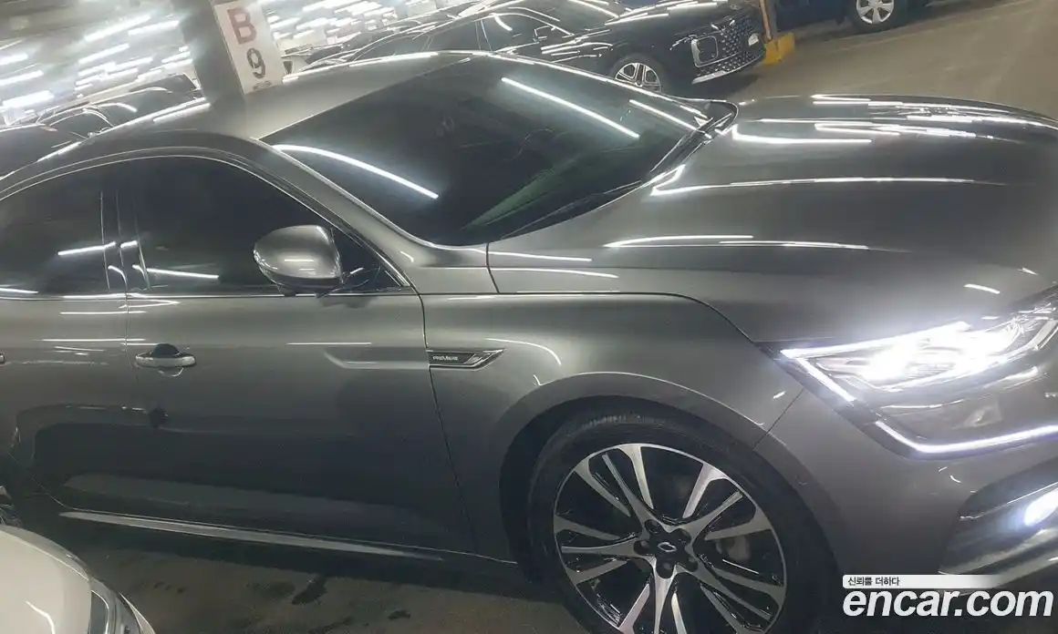 Renault SM6 2021 1.8 Автомат в Москве № 210108, фото 9