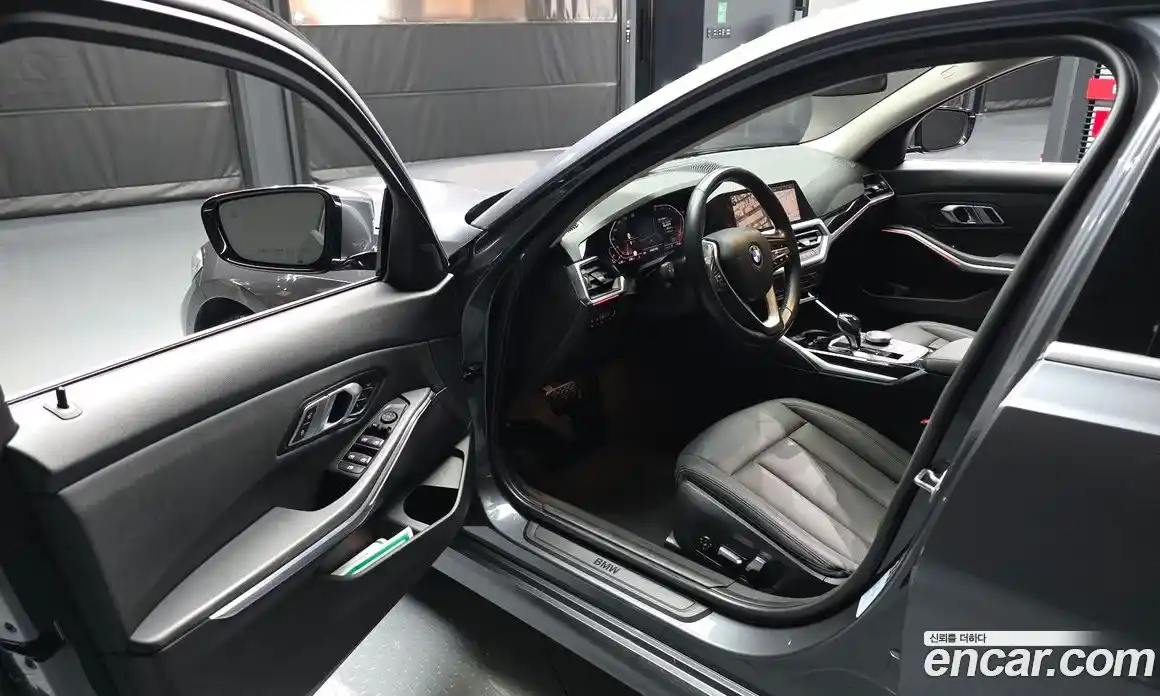 BMW 3-Series 2020 2.0 Автомат в Москве № 211768, фото 13