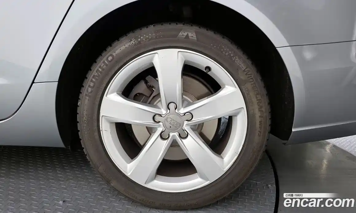 Audi A6 2015 2.0 Автомат в Москве № 212556, фото 15