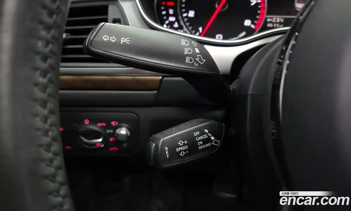 Audi A6 2015 2.0 Автомат в Москве № 212556, фото 5