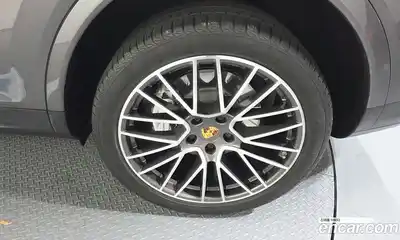 Porsche Cayenne 2020 3.0 Автомат в Москве № 213290, миниатюра 9