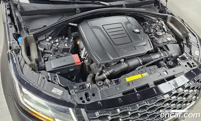 Land Rover Range-Rover Velar 2023 2.0 Автомат в Москве № 213327, миниатюра 12