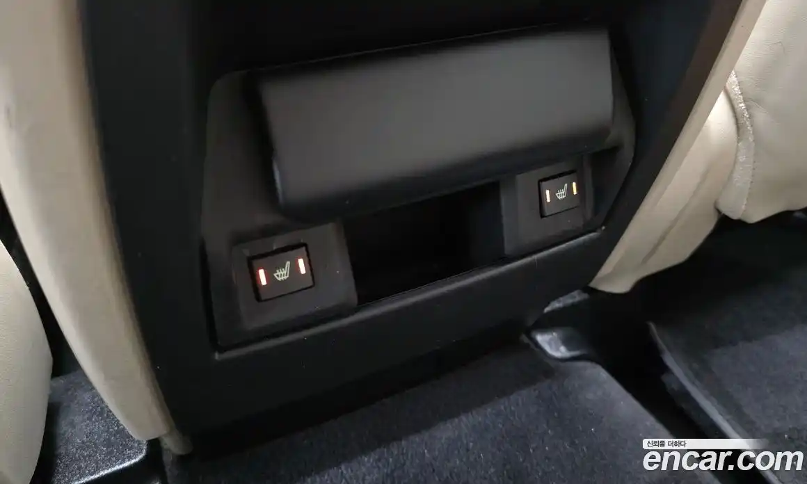 Land Rover Range-Rover Sport 2009 2.7 Автомат в Москве № 213652, фото 13