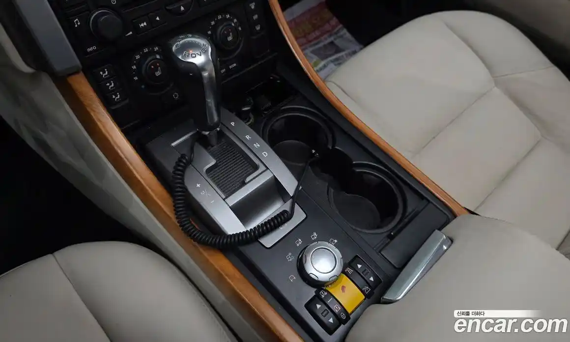 Land Rover Range-Rover Sport 2009 2.7 Автомат в Москве № 213652, фото 16