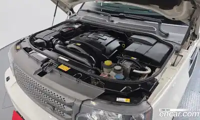 Land Rover Range-Rover Sport 2009 2.7 Автомат в Москве № 213652, миниатюра 4