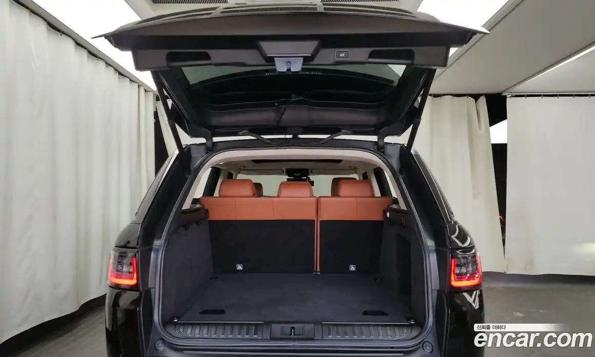 Land Rover Range-Rover Sport 2017 3.0 Автомат в Москве № 213770, фото 20