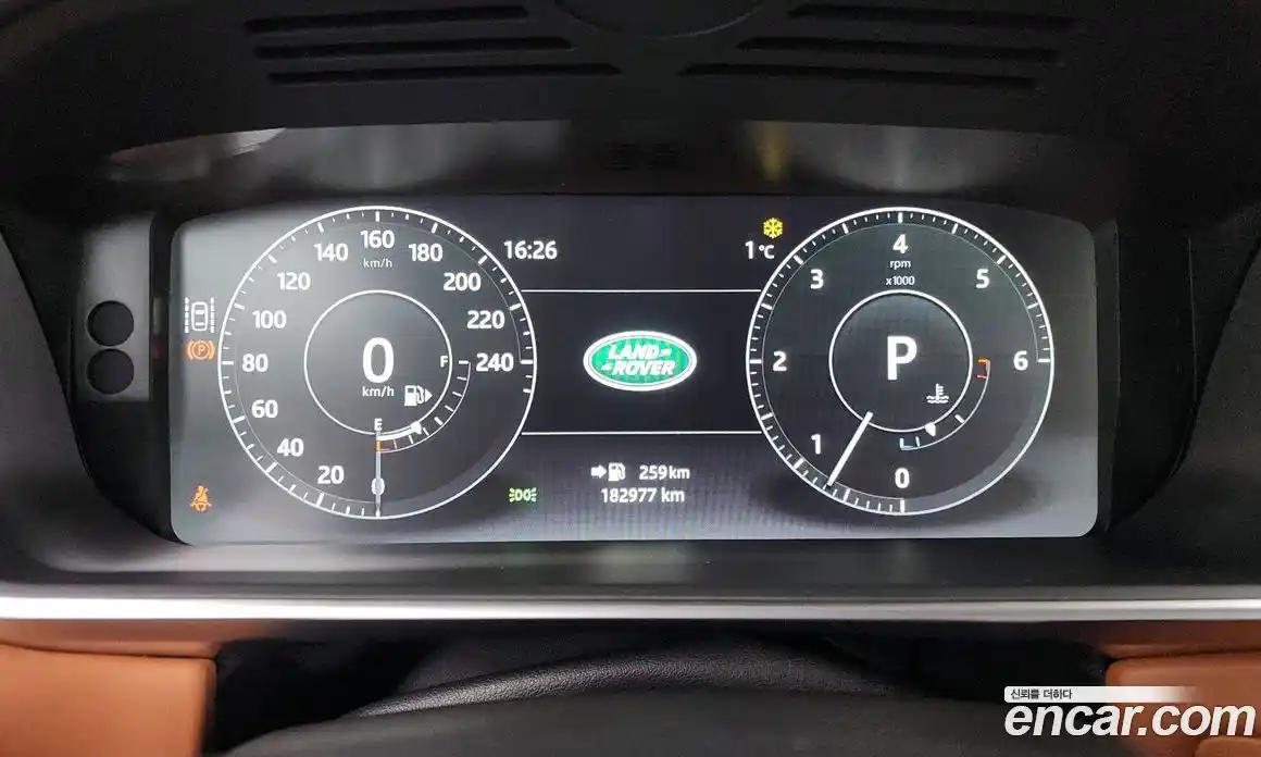 Land Rover Range-Rover Sport 2017 3.0 Автомат в Москве № 213770, фото 8