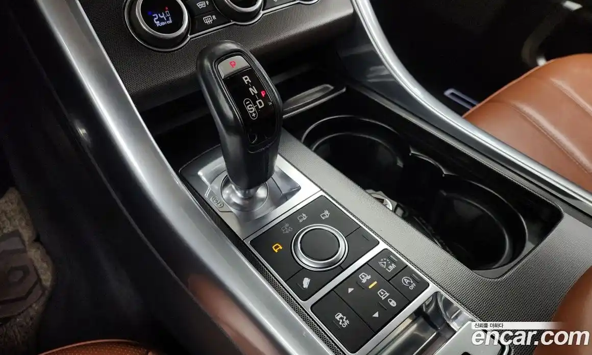 Land Rover Range-Rover Sport 2017 3.0 Автомат в Москве № 213770, фото 9