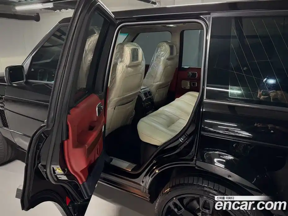 Land Rover Range-Rover 2011 4.4 Автомат в Москве № 213822, фото 15