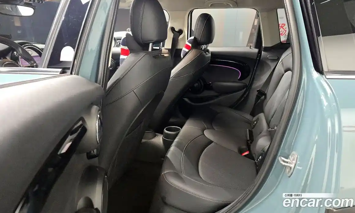 Mini Cooper 2023 2.0 Автомат в Москве № 214098, фото 4