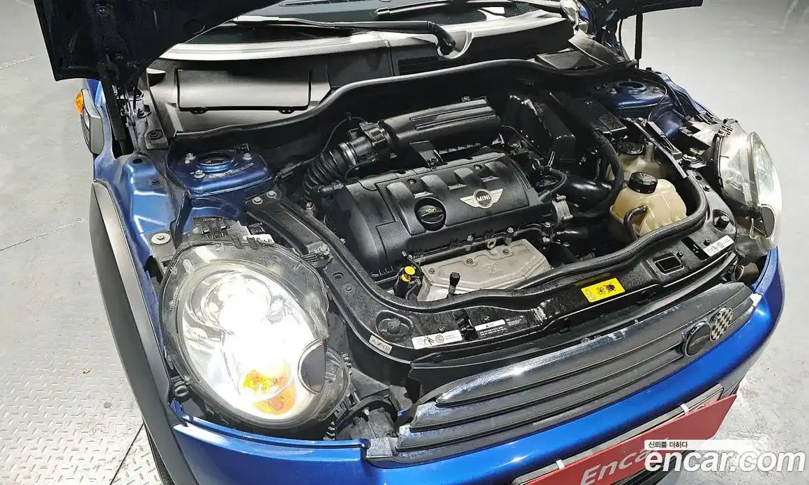 Mini Coupe 2012 1.6 Автомат в Москве № 214380, фото 3