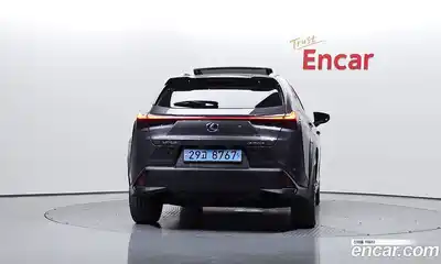 Lexus UX 2022 0.2 Автомат в Москве № 214610, миниатюра 10