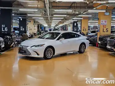 Lexus ES, 2026