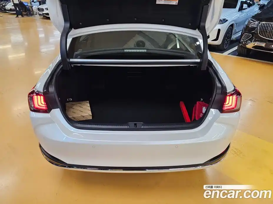 Lexus ES 2026 2.5 Вариатор в Москве № 214728, фото 15