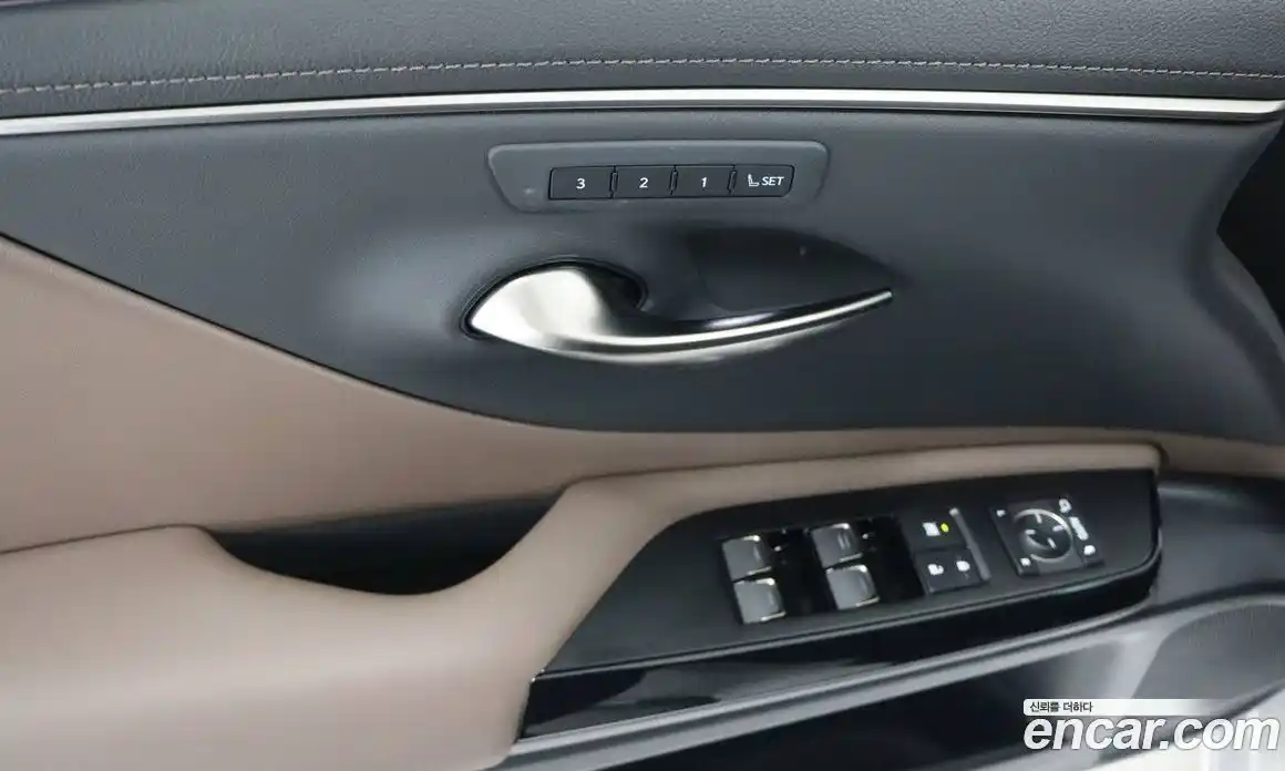 Lexus ES 2026 2.5 Вариатор в Москве № 214731, фото 12