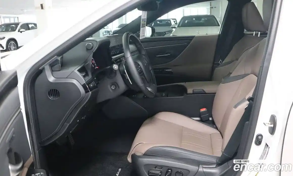 Lexus ES 2026 2.5 Вариатор в Москве № 214731, фото 9