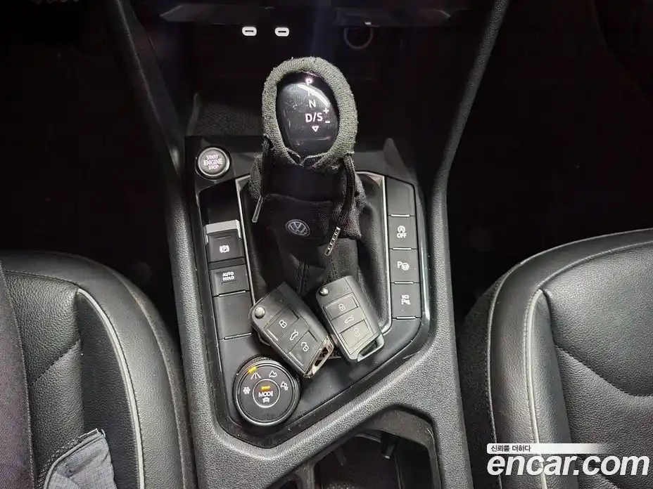 Volkswagen Tiguan 2023 2.0 Автомат в Москве № 214955, фото 15