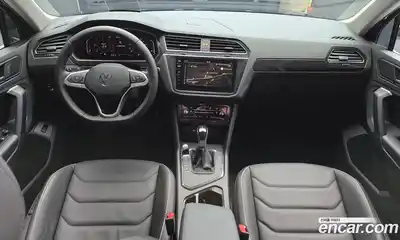 Volkswagen Tiguan 2024 2.0 Автомат в Москве № 214987, миниатюра 7