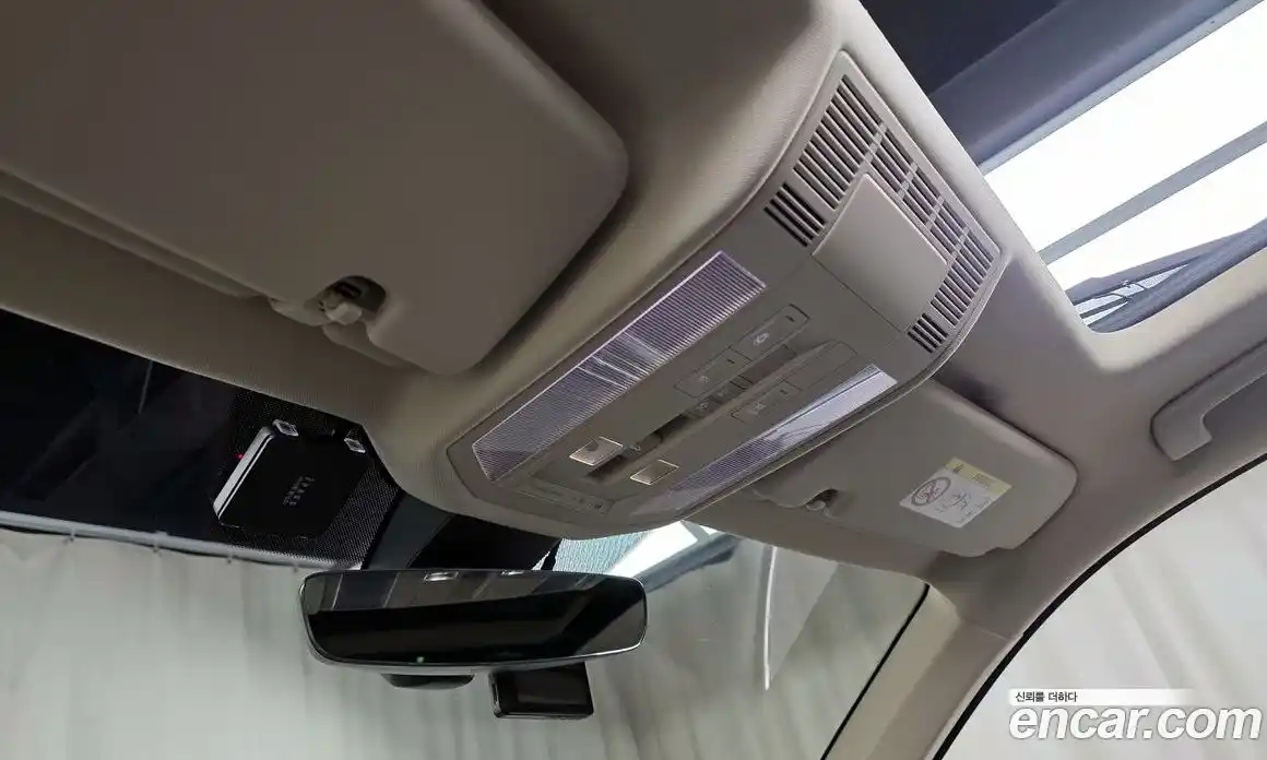 Volkswagen Touareg 2022 3.0 Автомат в Москве № 215174, фото 12