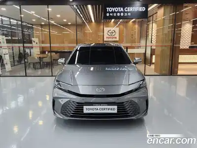 Toyota Camry 2025 2.5 Вариатор в Москве № 215567, миниатюра 3