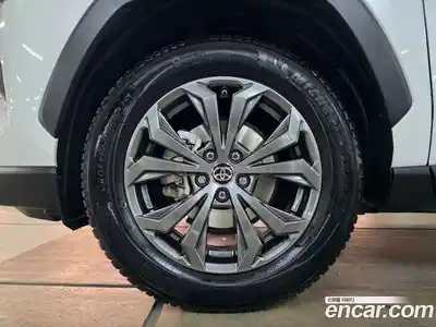 Toyota RAV4 2024 2.5 Автомат в Москве № 215625, миниатюра 12