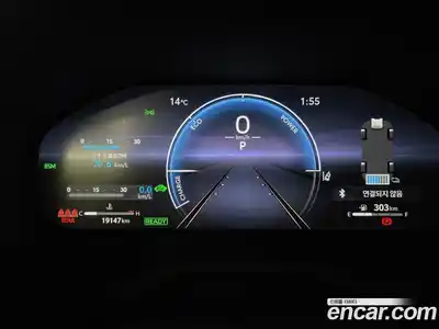 Toyota RAV4 2024 2.5 Автомат в Москве № 215625, миниатюра 9