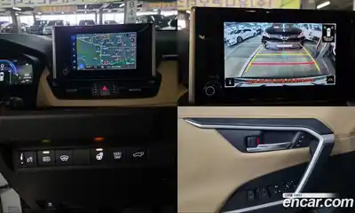 Toyota RAV4 2024 2.5 Автомат в Москве № 215625, миниатюра 10