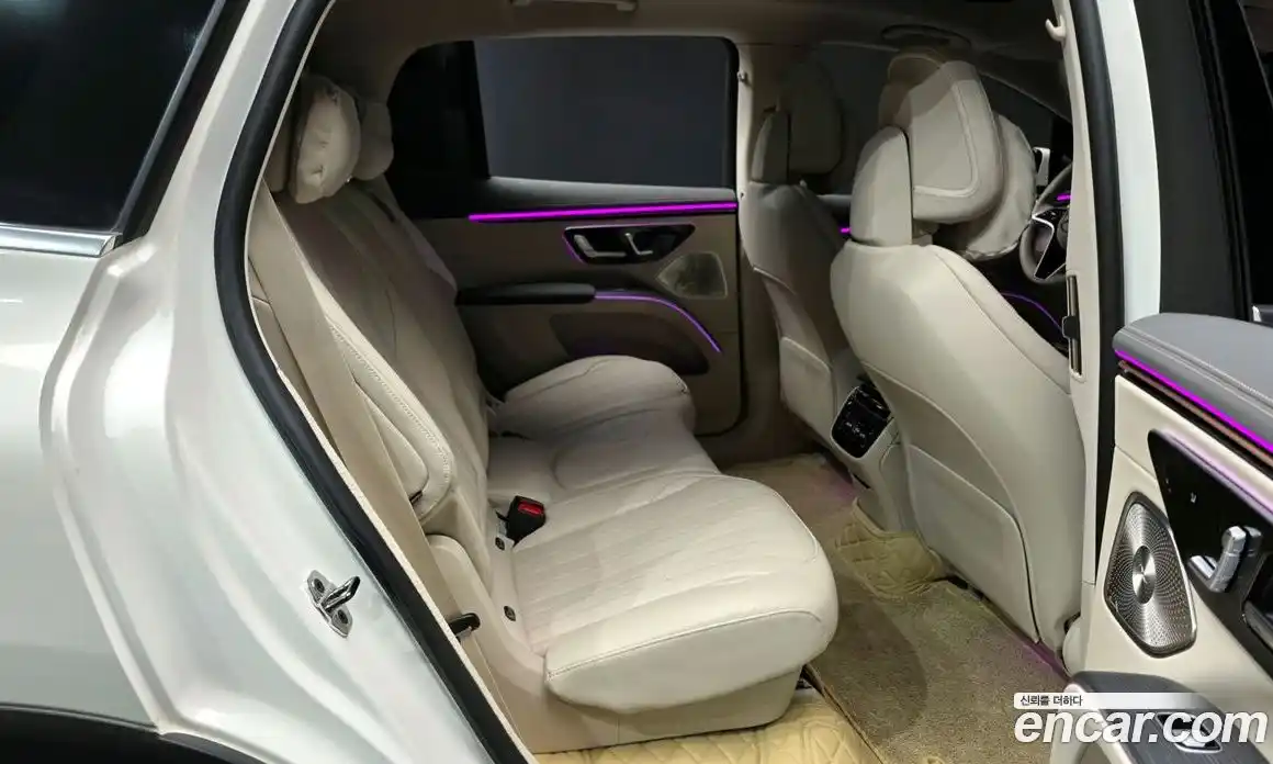 Mercedes-Benz EQS 2023 0.3 Автомат в Москве № 220706, фото 17